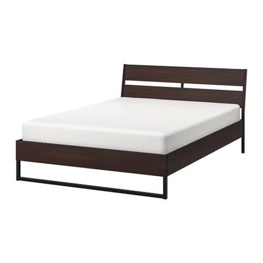 IKEA ダブルベッド フレームと ドリームベッド の高級マットレス