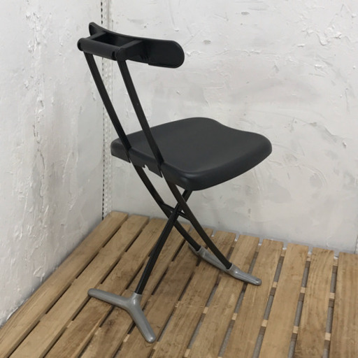 イタリア製 デザイナーズチェア 「RONDINE」