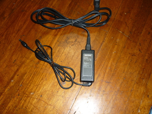 中古ノートパソコンAC電源　　BUFFALO