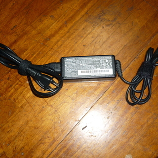 中古ノートパソコンAC電源Panasonic用　