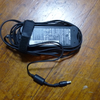 ノートパソコン　中古AC電源　IBM用