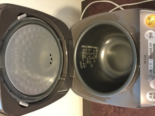 ZOJIRUSHI 象印 NS-LF05 炊飯器3合炊