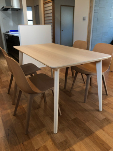 【値下げしました】IKEA イケア ダイニングテーブル リーサボー