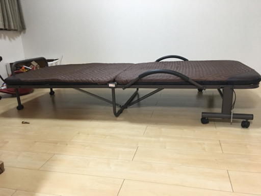 スゴイ綺麗なベッド折り畳み