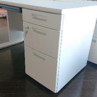 [最終]美品 中古 事務用机と椅子