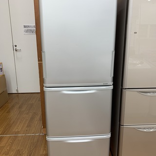 【1年間保証付き】SHARP（シャープ）3ドア冷蔵庫　SJ-W351C-S Amazon | 【整備済み品】 シャープ 冷蔵庫 350L 3ドア どっちも