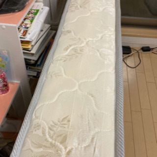 シングルマットレスの画像