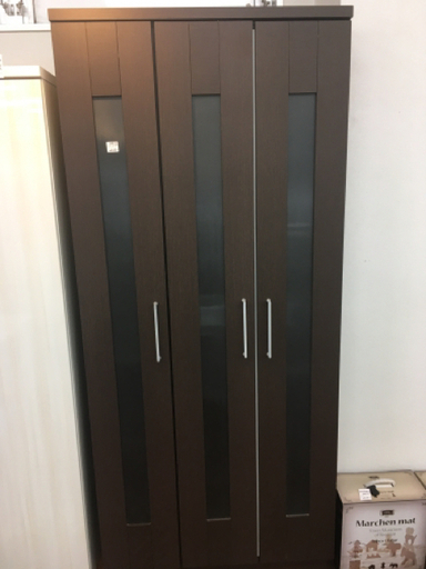 ニトリ 3枚扉ワードローブ