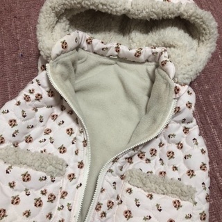 【新品】95センチ 裏起毛あったかベスト の画像