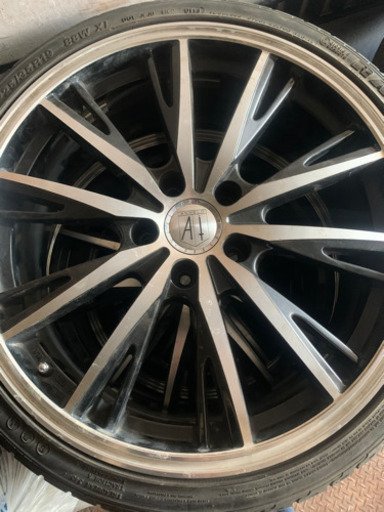 アネーロ　18インチ　倉庫整理の為格安です