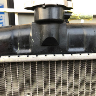 スカイライン　ER34  ラジエーター　ジャンク　AT用の画像