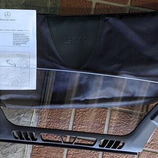 ベンツSLK Ｒ171用純正　ウィンドディフレクター