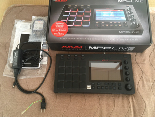 MPC LIVE 数回使用の美品です。
