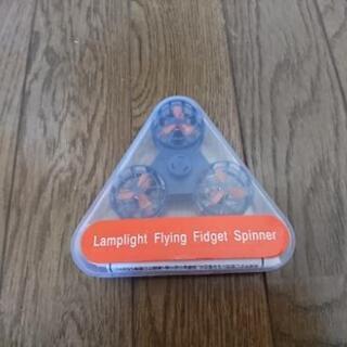 ドローン？ 空飛ぶハンドスピナー の画像
