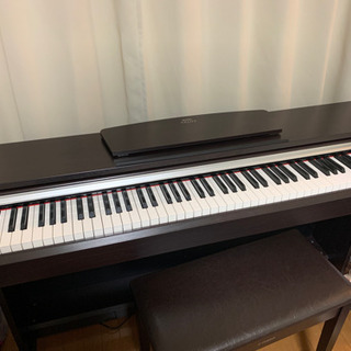 【取引終了】ヤマハ電子ピアノ　YDP135R、椅子