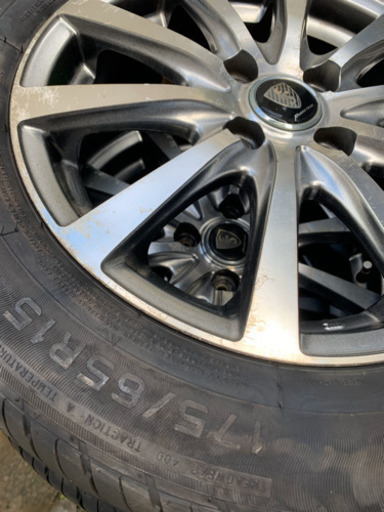 アルミホイール(175/65/R15のタイヤ付) ※説明内容をしっかりお読みください