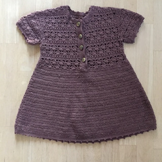 女の子用のニットワンピース 2着まとめての画像