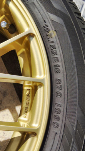 スタッドレスタイヤ&ホイール　ヨコハマ　iceGUARD6(IG60)