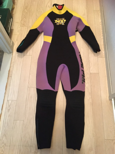 【中古】ダイビング用5㎜★ウェットスーツ（レディースMLサイズ）★バッグやフィン、ブーツ(Mサイズ)などセットで！