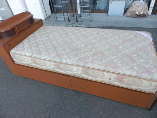 PayPay対応 マットレス付き 木製ベッドフレーム 引き出し収納付き 電源コンセント シングルベッド 札幌市西区西野