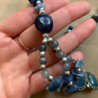 ラピスラズリのネックレスの画像