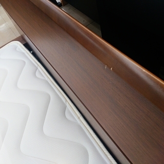 びっくり価格！クイーンベッドのご紹介です！の画像