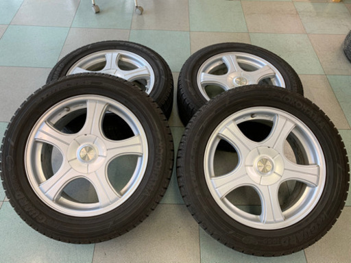 225/55R17 4本セット スタッドレスタイヤ