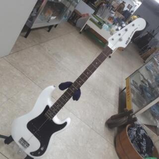 】HOLLY SPLENDOR SERIES ベース　ジャンク