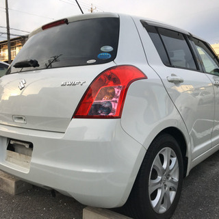 ☆お安くお譲りします☆H 22スズキスイフトです♫の画像