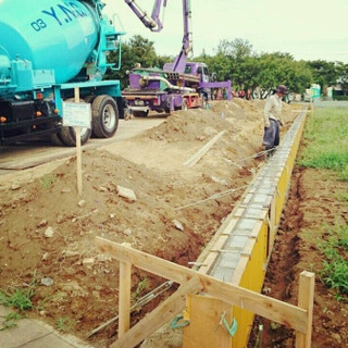 即月収30万円以上？時給1500円 農地造成のお仕事です。近隣の方大歓迎！2食500円の画像