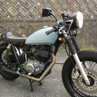 SR400  世田谷ベースカラー cafe custom 車検令和2年10月迄の画像
