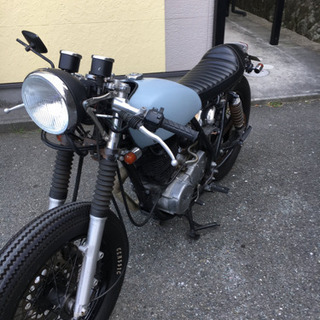 SR400  世田谷ベースカラー cafe custom 車検令和2年10月迄の画像