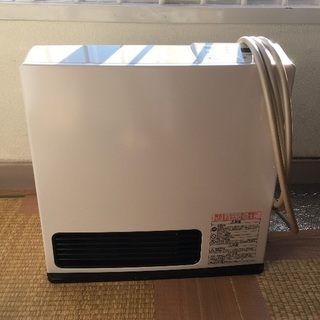 都市ガスファンヒーター。美品