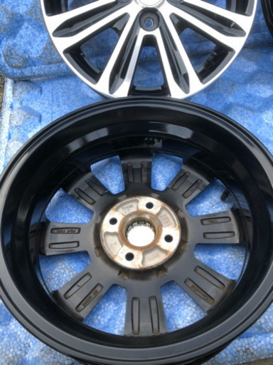 タントカスタム　　LA600s  純正アルミ
