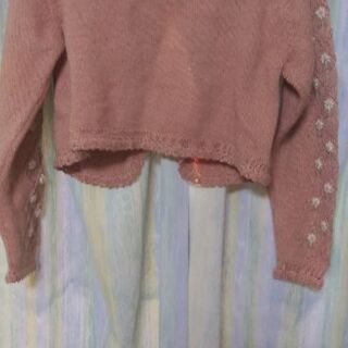 ★丈が短いカーディガン・無料の画像
