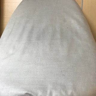 【0円】アイロン台差し上げます
