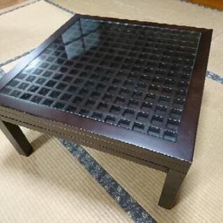【購入者決定済み】イズミファニチャーで買ったテーブルの画像
