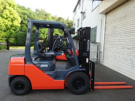 動画有　2.5t CF19078　トヨタ　フォークリフト　新品同様