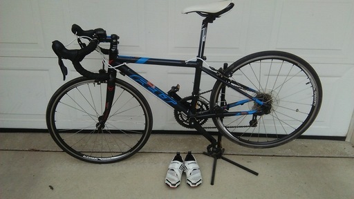 売約済　FELT　ジュニア　ロードバイク　F24 シューズ/コンピュータ/専用箱付き