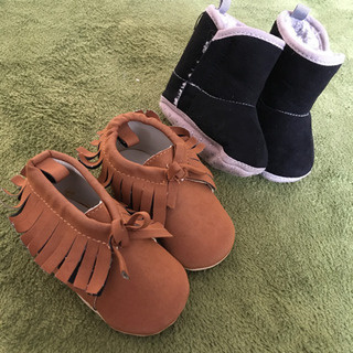 10cm 赤ちゃん用の靴　ブーツ　お洒落　防寒　靴下紛失防止