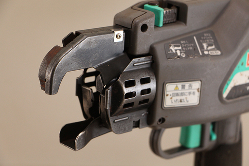 MAX マックス 鉄筋結束機 リバータイア RB-390A 9.6V 充電器 （11MD3432YGGkx)