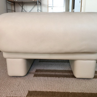 ブランド家具、himolla(ヒモラ)オットマン