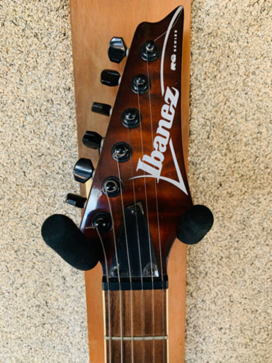 Ibanez RGシリーズ　エレキギター　光沢ブラウン木目
