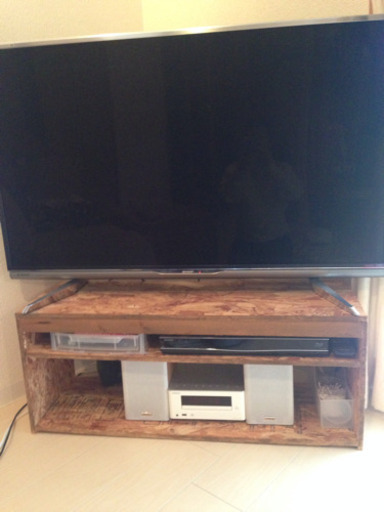 自作のテレビボード
