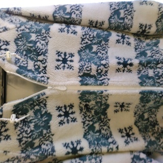 メンズ　カジュアルジャケット　　サイズL    フ－ド付き仕様　　（　写真参照　）の画像