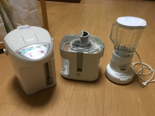 ポットとジューサーとミキサー