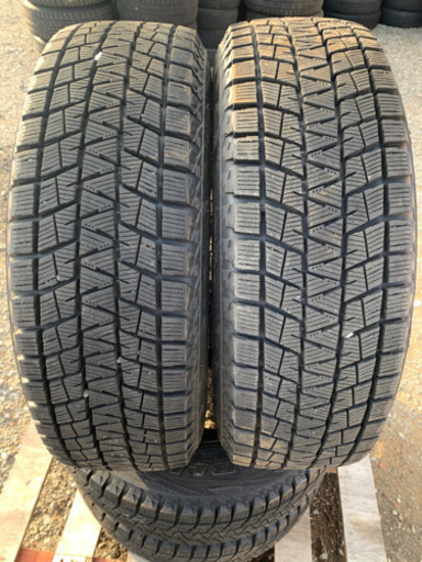 ブリジストン215／70R16 4本　代引可