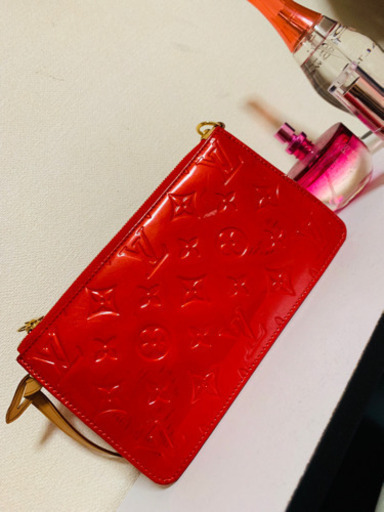 VUITTON ヴェルニレキシントン