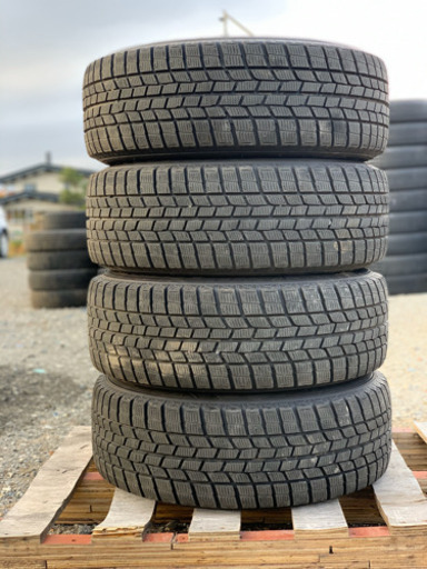 グッドイヤー215／65R15 4本※ホイールつきません　札幌市内近郊配達無料　代引可