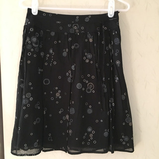 希少品❗️台湾ブランド❗️膝丈カート ！！美品です！ 黒の画像
